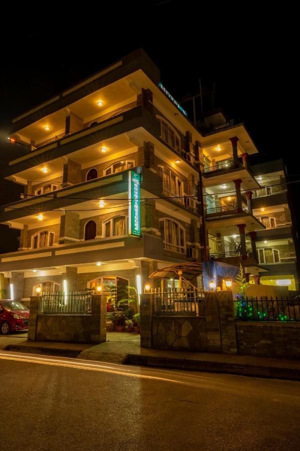Hotel Bougainvillea ポカラ エクステリア 写真